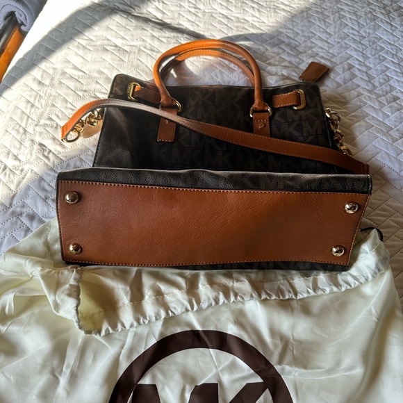 Large Michael Kors satchel